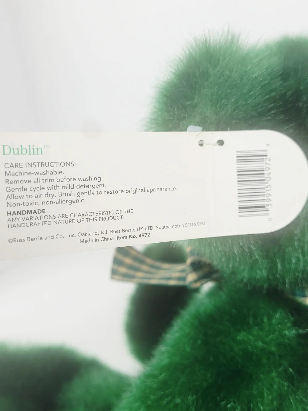 Vtg 2000~Russ Berrie 4972~Dublin Plush Green Bear~Retired~St Patricks Day~12